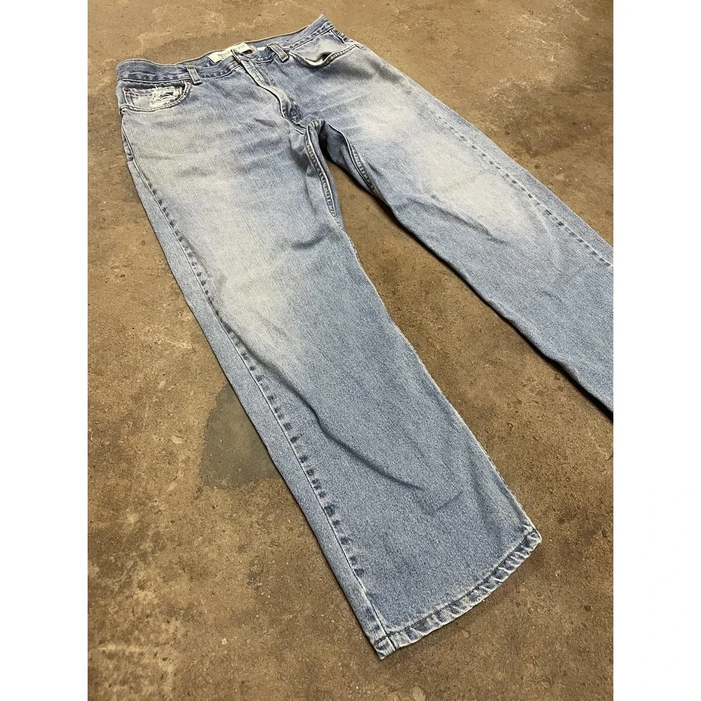 Levis 505 Jeans Mens 36x30 Light Wash Blue Regular Fit‎ Straight Leg Zip Fly